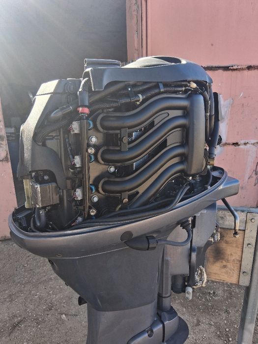 Motor de barcă yamaha tel 0752667842