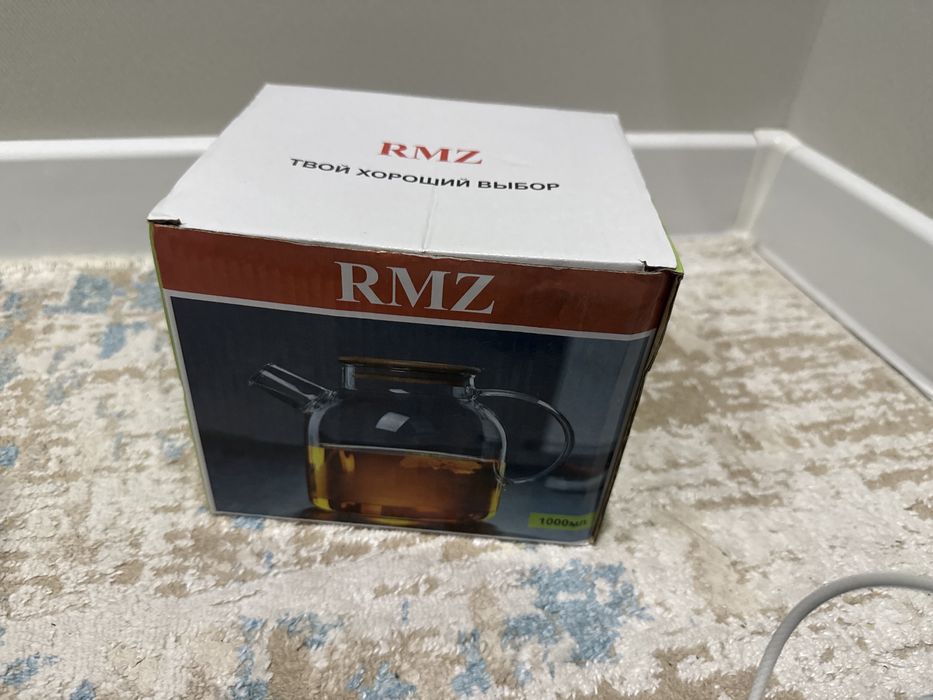 Продам качественный стеклянный чайник