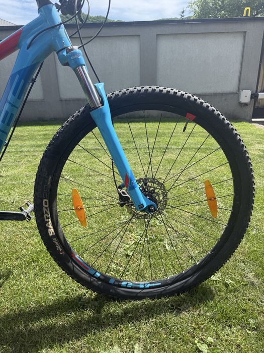 Bicicleta Cube Cross Country