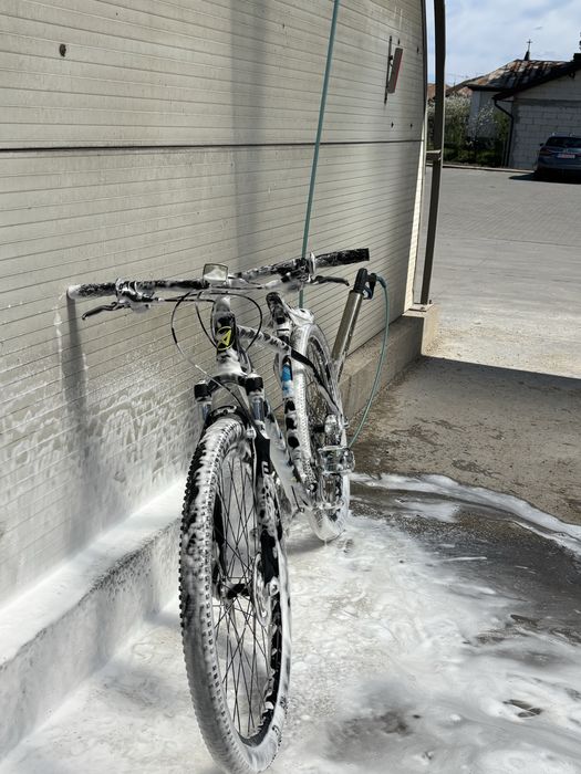 Vand bicicleta afisport