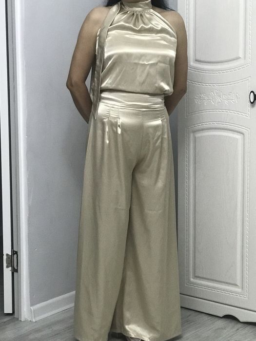 Срочно продам женскую одежду