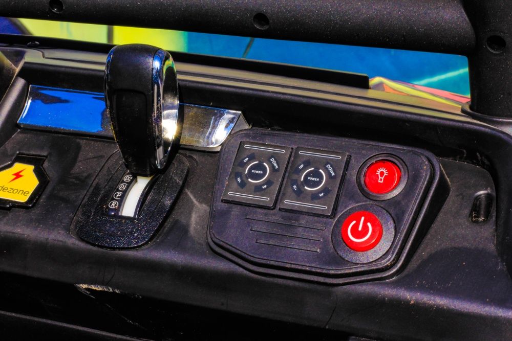 Masinuta electrica pt. 2 copii Mercedes Benz UNIMOG NOUA #Rosu