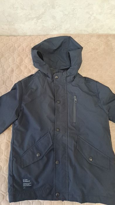 Продам демисезонные куртки