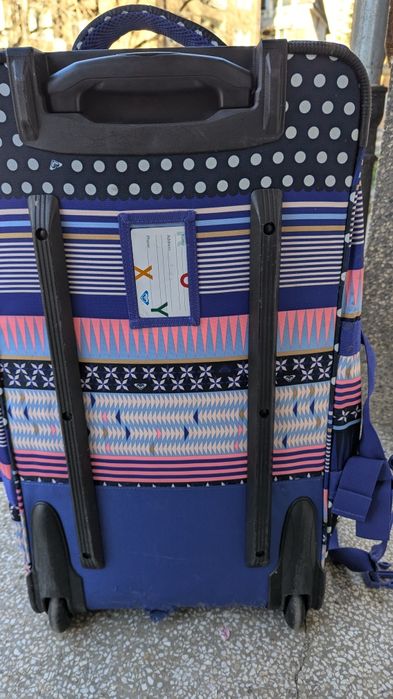 Мек куфар Roxi на колела