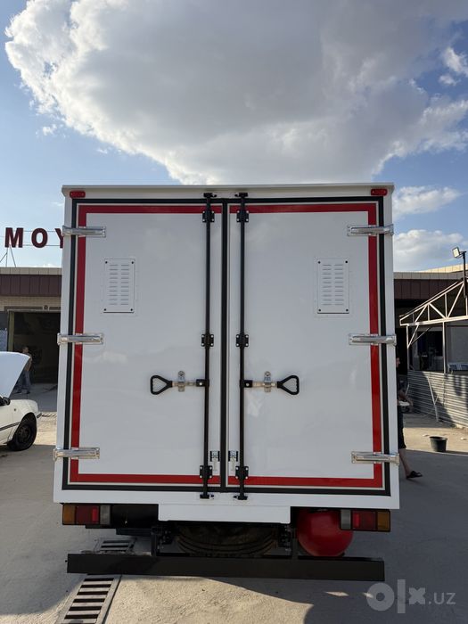 Isuzu NQR71PL фургон, 2019, 5 тонна, метан
