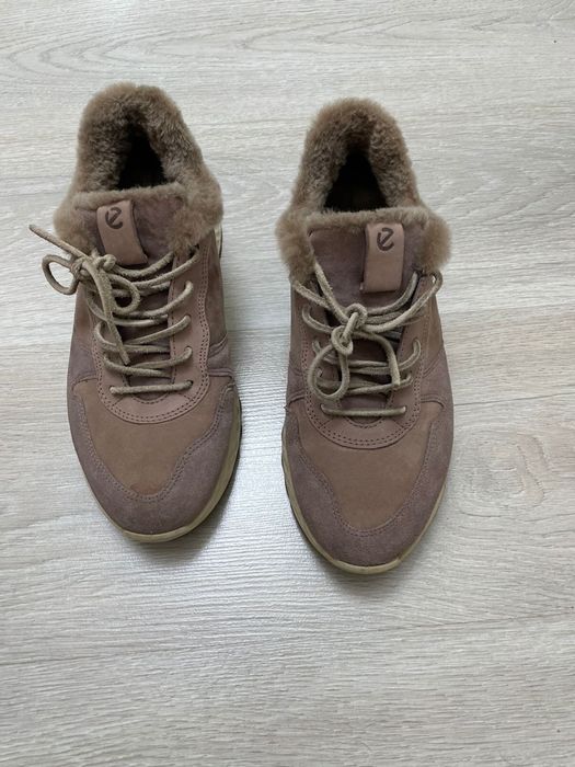 продам обувь ecco