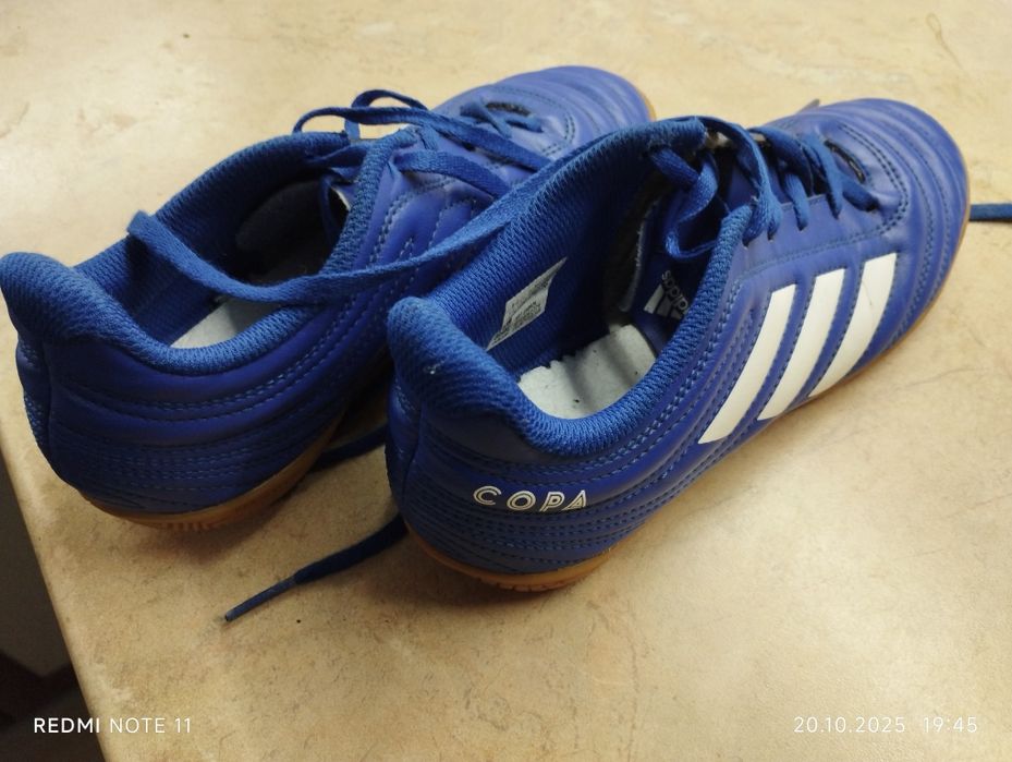 Футболни Обувки Adidas