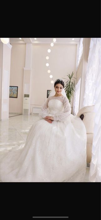 Роскошное свадебное платье