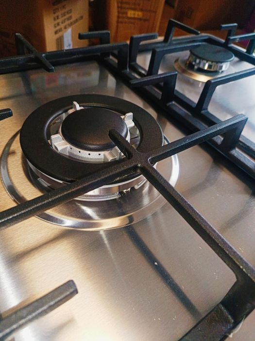 PLITA PE GAZ cu aprindere electrica din inox