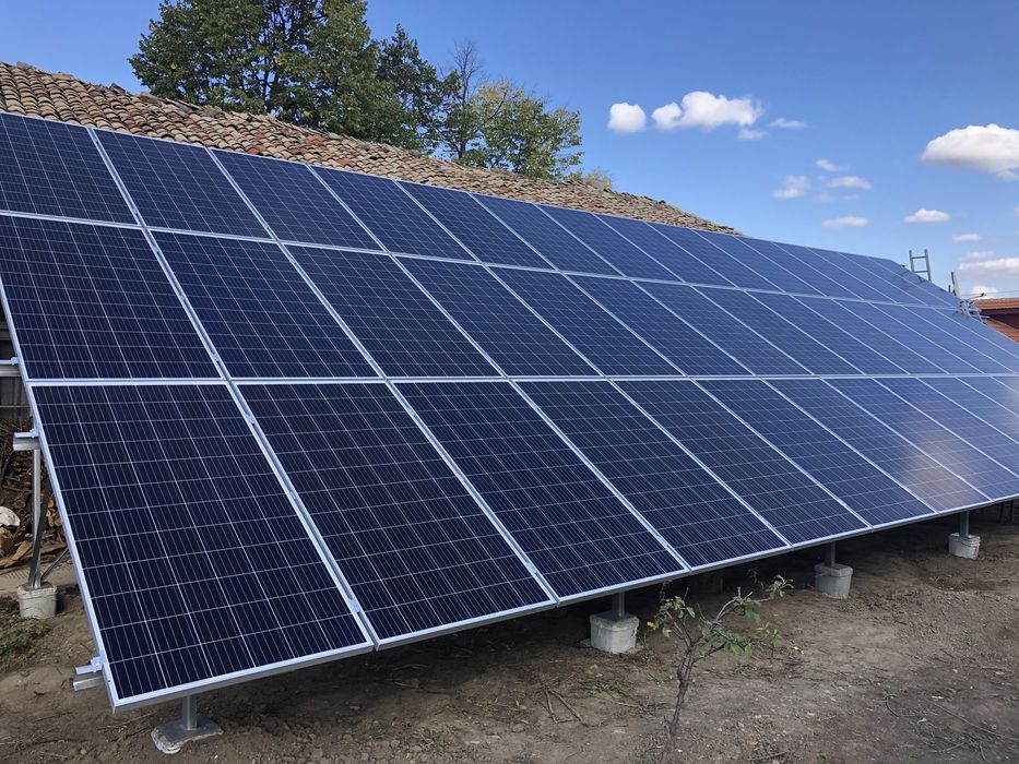 Изграждане на Фотоволтаични паркове и централи