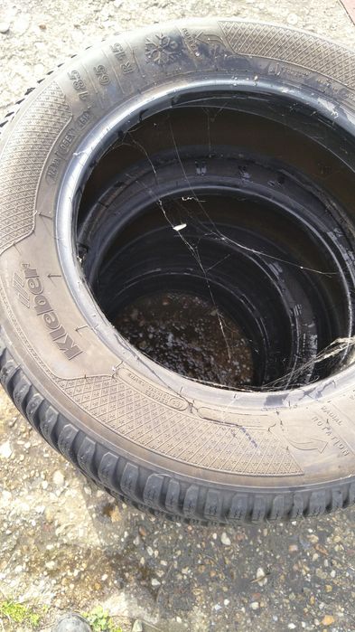 4 Bucăți Anvelope iarna 185/65R15 M+S Kleber