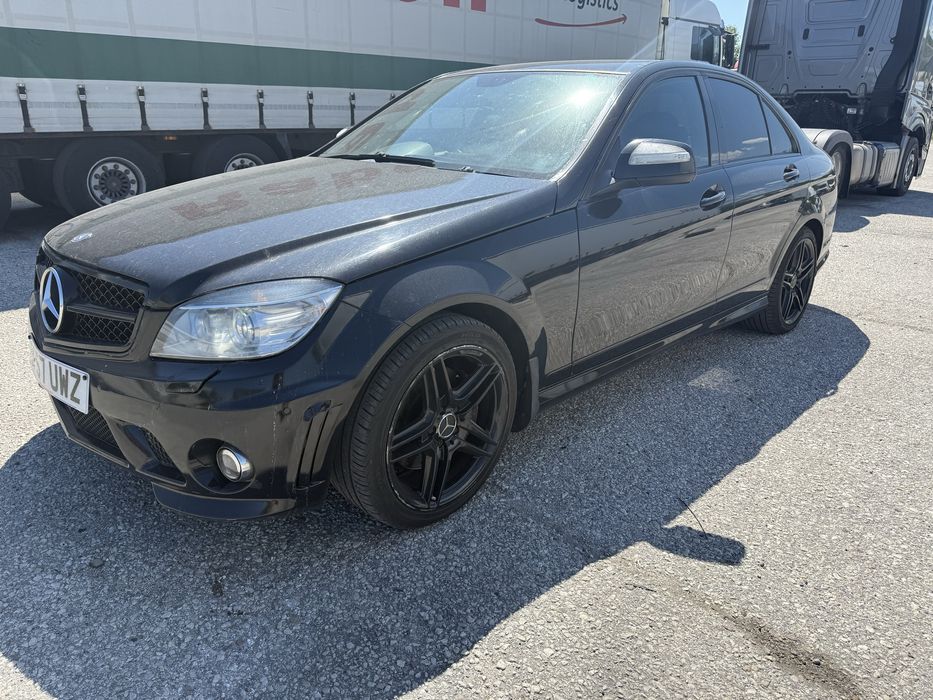 На части w204 Мерцедес C 320 Cdİ 224 кс 7G /Harman Kardon