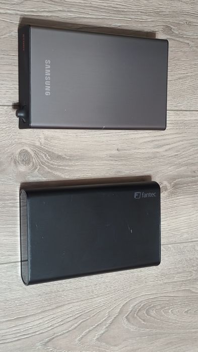 Hard disk extern 1.5Tb