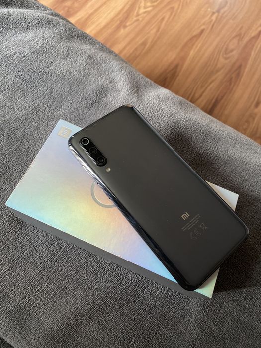 Xiaomi Mi 9…dvfdssf