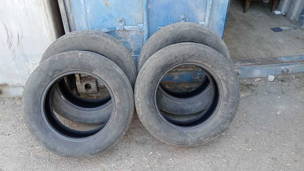 Продам летнюю резину 4шт.