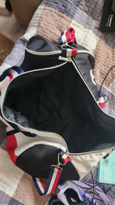 Спортивная сумка Tommy Hilfiger