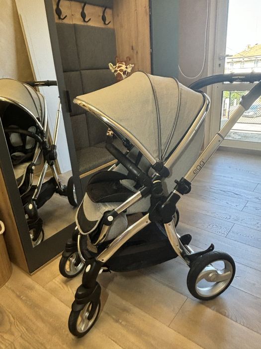 Бебешка количка Eeg