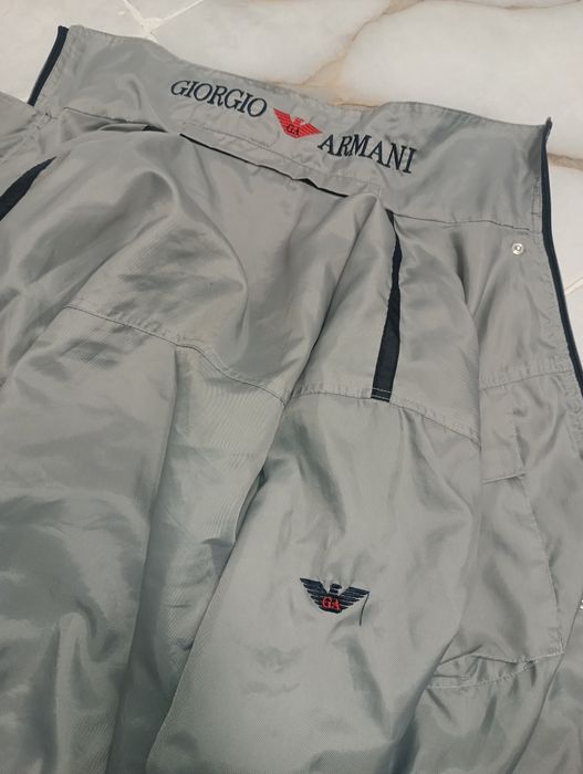 Яке Giorgio Armani ветровка L/XL - 25 лв