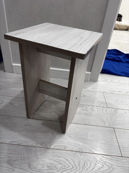 Табуретки для дома