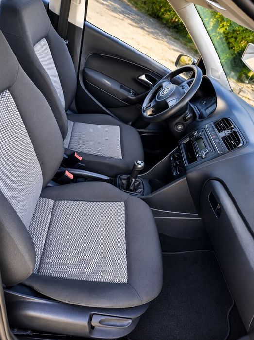 Volkswagen Polo 1.2 Benzină – 2010
