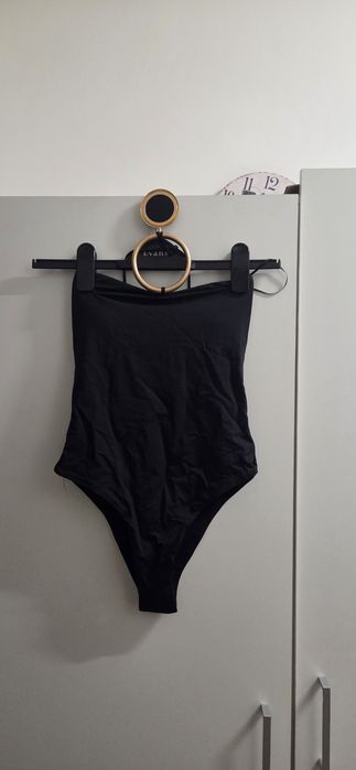 Costum.de baie Zara,marime Xs,nou,cu eticheta