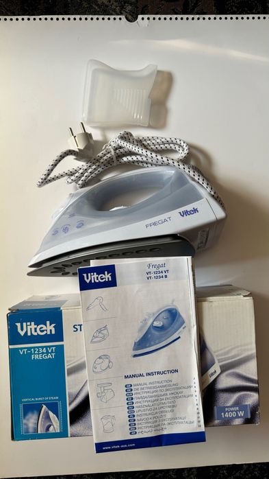 Электроутюг Vitek Steam Iron