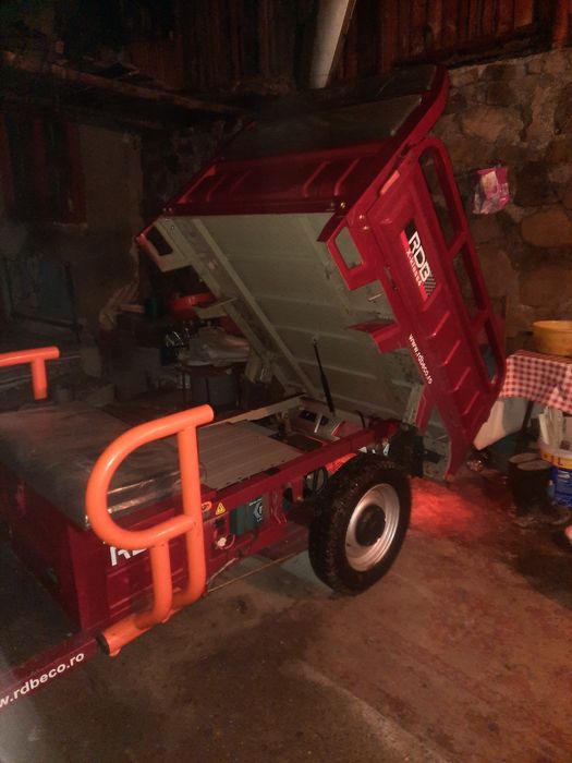 Vând RDB  aproape nou