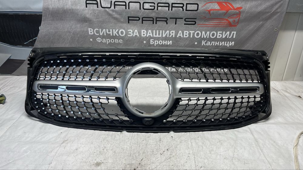 Mercedes GLB X247 AMG предна решетка
