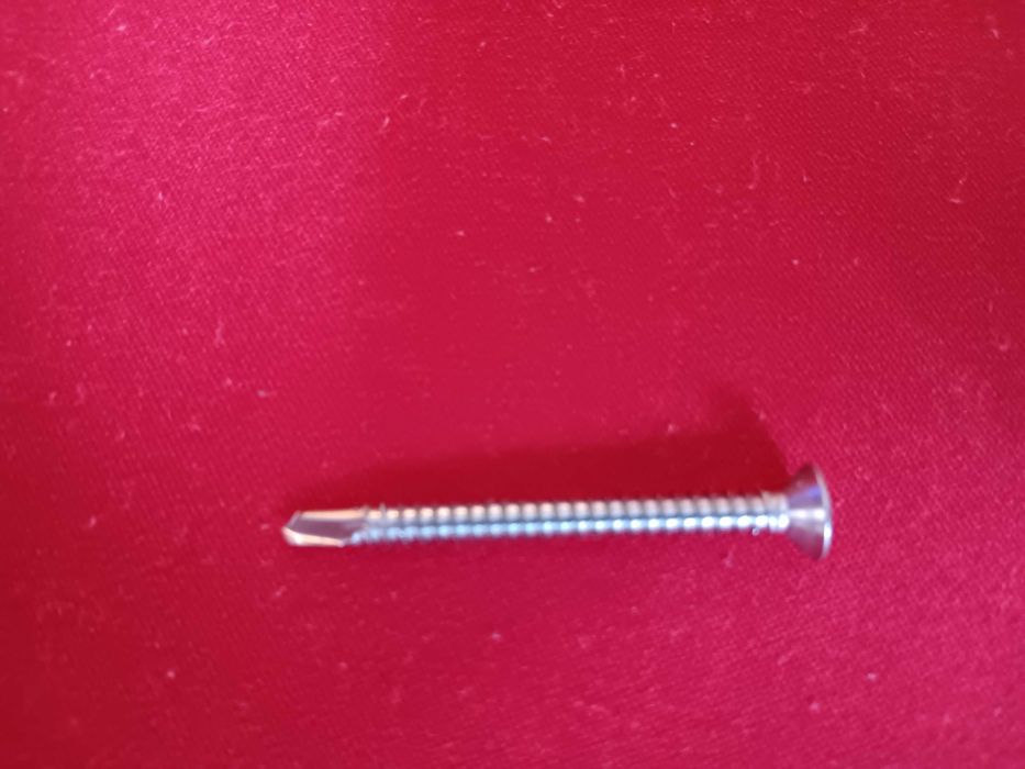 Винт за метал с фрезенкова глава самопробивен, неръждаем,4.8х50 мм.