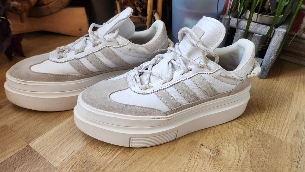 Сникърси adidas & Beyonce, намаление, 100лв