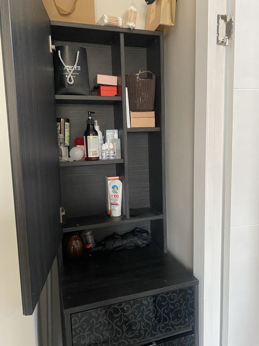 Комод с зеркалом