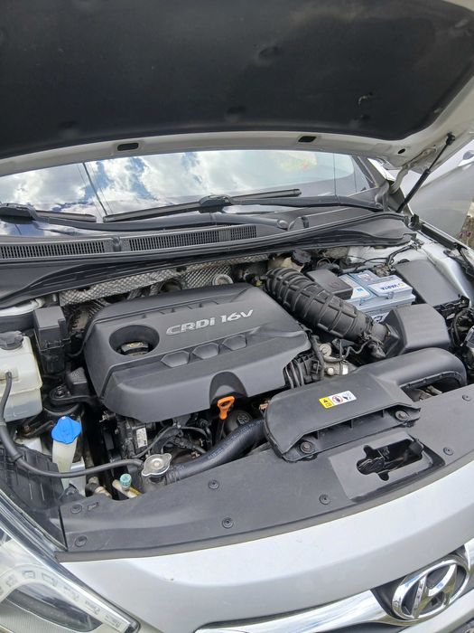 Se vinde Hyundai i40