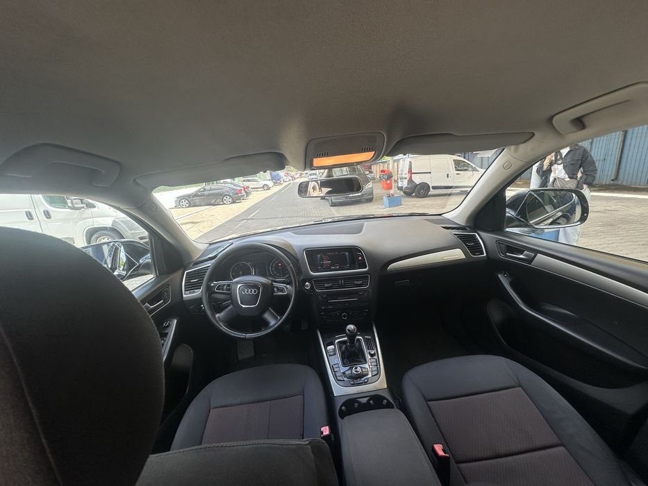 Vand Audi q5   170 cp 2.0 tdi