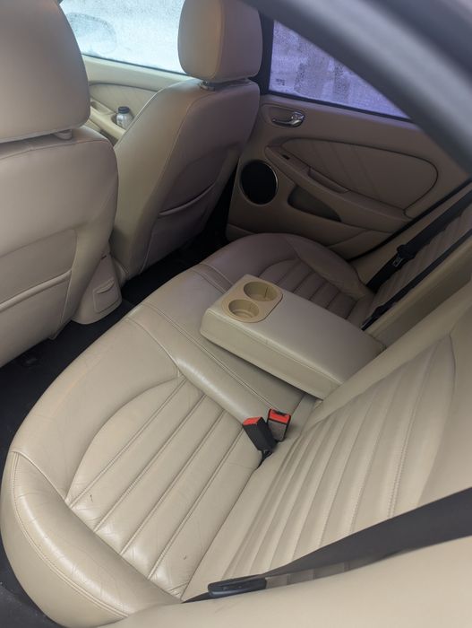 Jaguar x type 2.2 D  cutie automată  an 2008