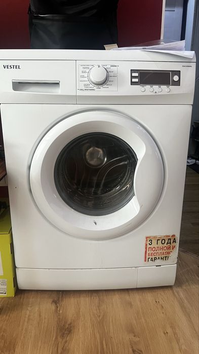 Продам б/у стиральную машину
