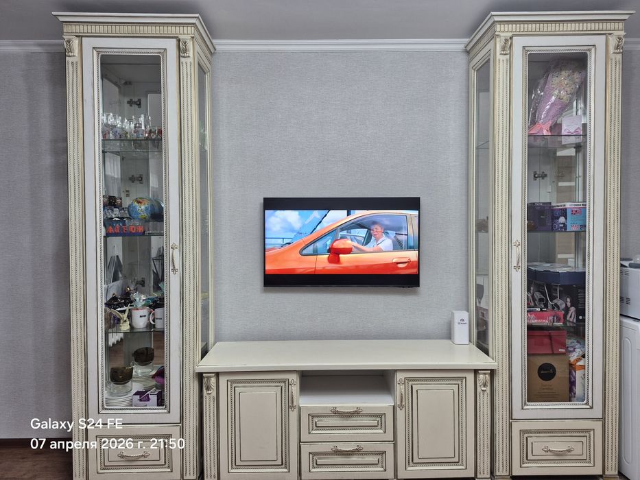 Продам стенку для зала