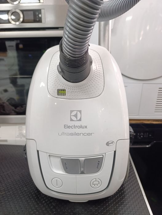 Прахосмукачка Electrolux