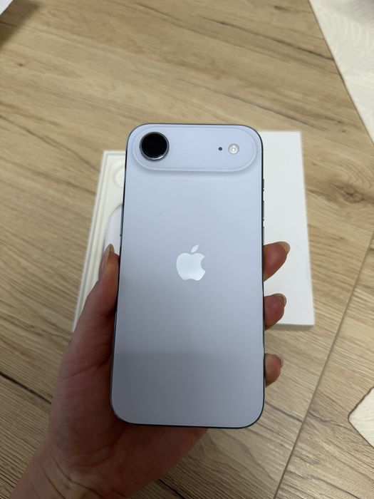 Iphone Air Sky Blue 256GB - Esim New