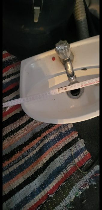 Chiuveta cu baterie.