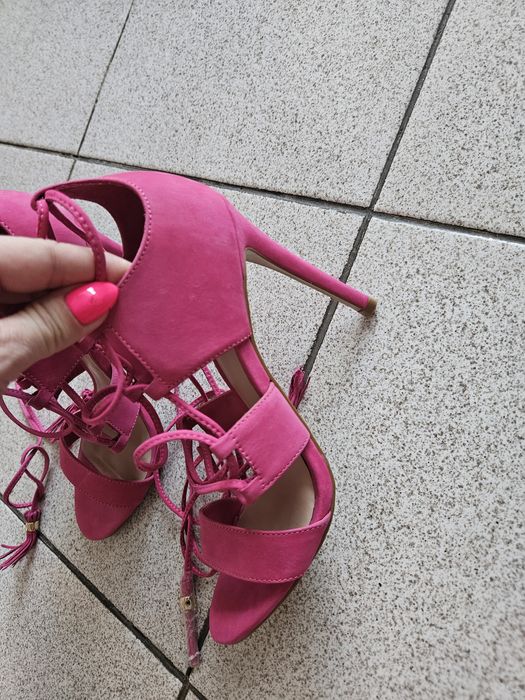 Дамски розови сандали 37 номер ALDO