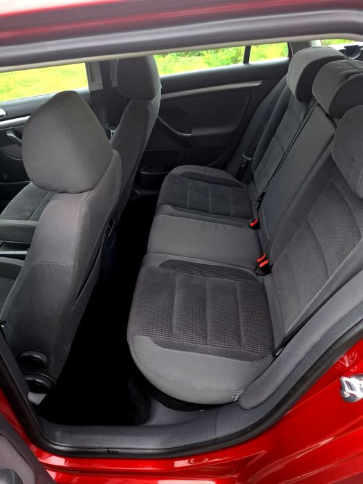 De vinzare golf 5 varianta 4 motion - 2008 euro 4
