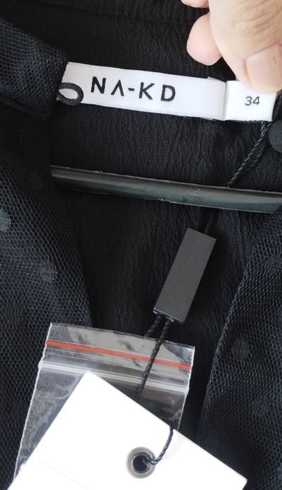 Рокля NA-KD чисто нова с етикет