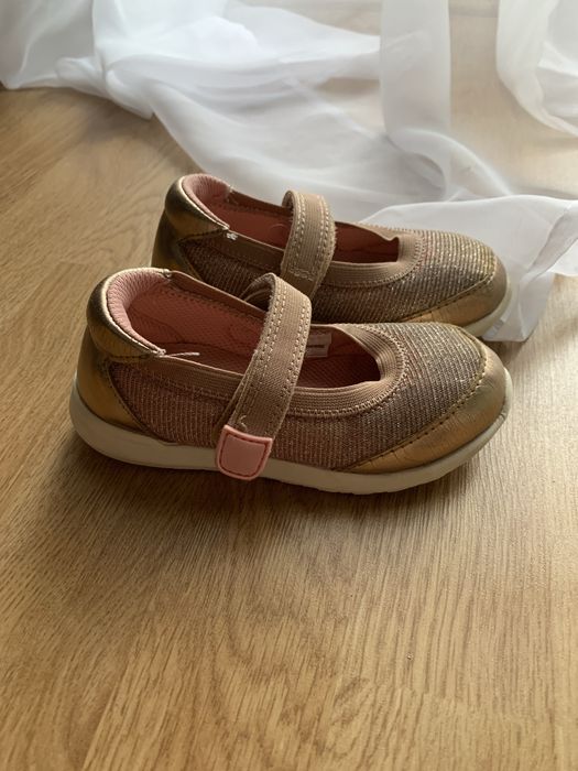 Papucei fetite marimea 25