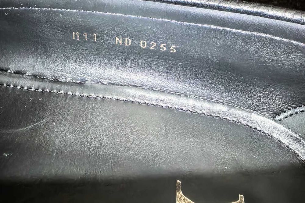 LOUIS VUITTON Hockenheim Moccasin – Black Grainy Leather