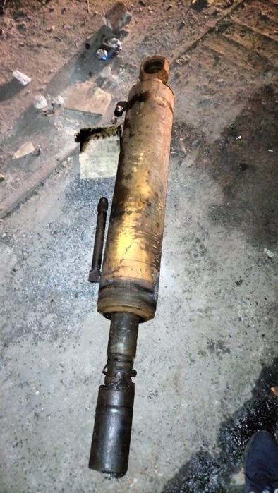 Прес силиндыр 100 .