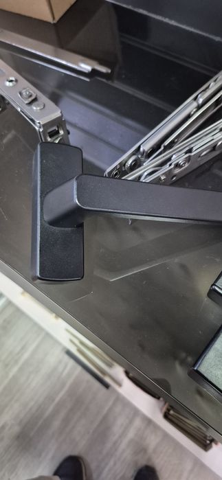 Профессиональный ремонт окон в Алматы