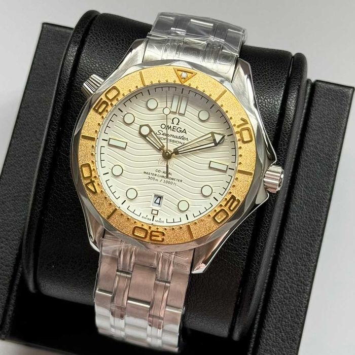 OMEGA Seamaster Diver 300M Paris Olympics с автоматичен механизъм