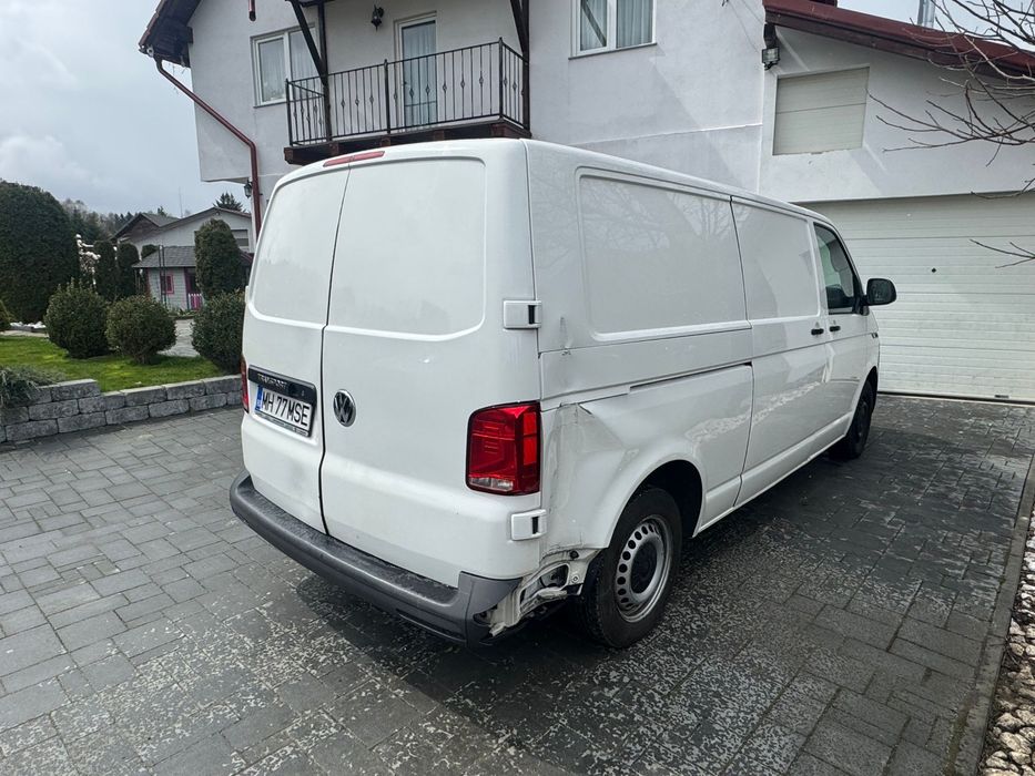 VOLKSWAGEN Transporter 2020 — imagine 3