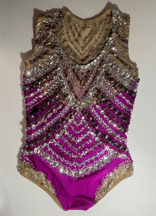 Трико за художествена гимнастика