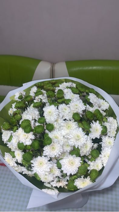 Красивый букет вчера получила